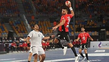 مصر تتفوق على البحرين وتضمن التأهل لدور الثمانية من مونديال اليد