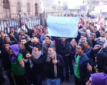 محدث بالصور .. اعتصام 300 ألتراس زملكاوي أمام دار القضاء لمعرفة مصير شيكا