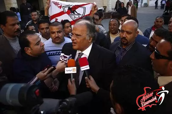 فيديو .. عباس يفتح النار على زكى ويحيى وحمدى ويتساءل : هل نغلق النادى حتى يرتا