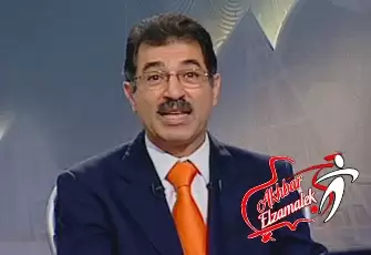 فيديو .. مشجع زملكاوى يغسل علاء صادق على الهواء بأبيات شعر 