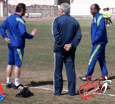 اخبار الزمالك - خاص .. المعلم يدرب لاعبي الزمالك على نقطة ضعف أفريكا سبورت