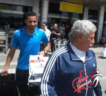 شاهد بالفيديو:  خروج لاعبي الزمالك من مطار القاهرة .. والمعلم يبحث عن وديتين! 