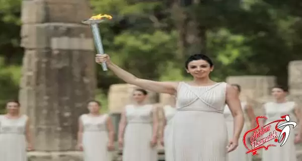 بالصور..إيقاد شعلة الدورة الأوليمبية على جبال الأوليمب