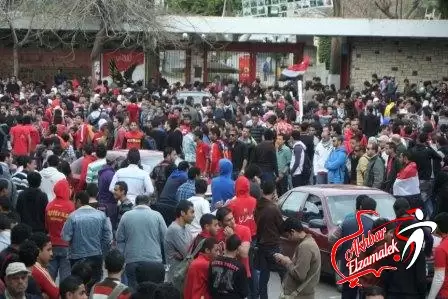 اخبار الزمالك - خاص .. "الوايت نايتس" تؤازر الزمالك الوايت نايتس خارج "الحربية" وسط حراسة مشددة