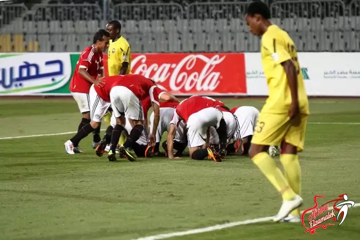 اخبار الزمالك - شاهد بالصور الحصرية .. فرحة فتح الله وزيدان وقلق برادلى وتألق تريكة فى كواليس لقاء موزمبيق