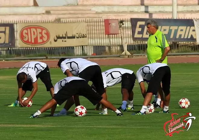 اخبار الزمالك - خاص .. شحاتة يكتفي بتدريبات في الجيمانيزيوم فقط للاعبي الزمالك