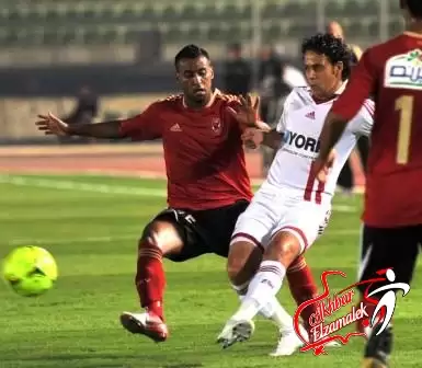 اخبار الزمالك - شاهد بالفيديو .. الحكم الكيني  يتغاضى عن طرد عاشور رغم تعمده عرقلة امام!!