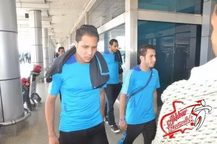 اخبار الزمالك - خاص: الزمالك كامل العدد بمطار القاهرة .. ورزاق اخر الحاضرين