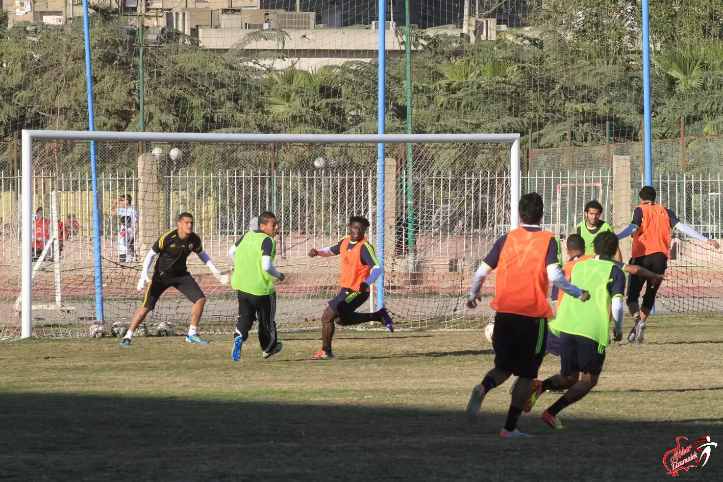 اخبار الزمالك - فييرا يستعد لمازيمبي بتدريبات فنية