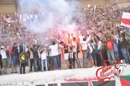 اخبار الزمالك - خاص وعاجل .. 2000 مشجع زملكاوي يشعلون محيط ملعب الحربية بالشماريخ قبل بداية المباراة