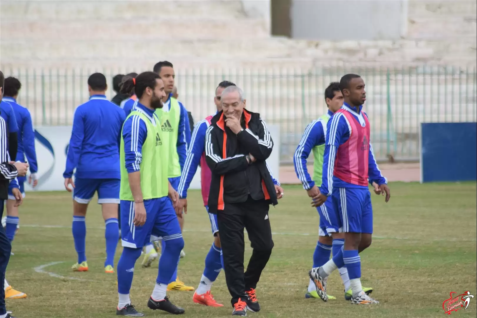 اخبار الزمالك - الزمالك يتصدر المجموعة الثانية بالكونفدرالية .. ويتمسك بفيريرا .. وينتظر فلوس عبدالشافي .. ويبحث إعارة حفني 