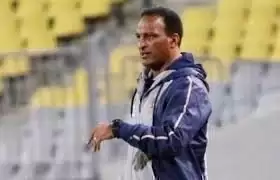 كلاكيت تاني مدرب أهلاوي مطرود -  طرد أسامة عرابى من مباراة أسوان والمقاصة له
