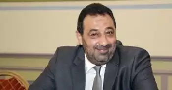 فيديو | "خناقة" بين مجدى عبدالغنى ورئيس الترسانة بسبب ميكروفون!