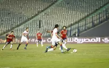 بالفيديو | الزمالك ينتفض في الشوط الاول ضد حكم مباراة النصر 