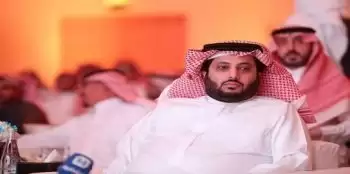 بالصور بيان الكفيل السعودي يقلب الفيس بوك  بعد  كشف "عورات وفضائح" الاه