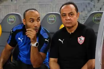 اخبار الزمالك - طارق يحيى: لاعب الزمالك عامل زي "البسكوتة"