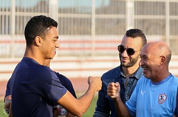 مصطفى محمد يقترب من الرحيل .. و3 لاعبين لخلافته