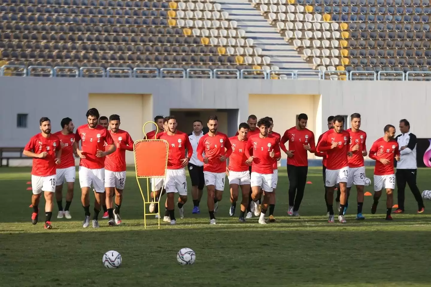 اخبار الزمالك - البدرى يتحدى الأهلي قبل  مباراتي توجو .. ووزير الرياضة يواجه ازمة ملعب نهائي إفريقيا 