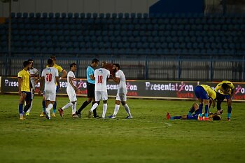 لجنة المسابقات تعاقب كارتيرون وثلاثي الزمالك .. وأول تعليق من المدرب الفرنسي