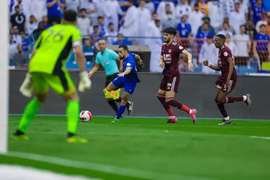 اخبار الزمالك - الدوري السعودي ..الهلال البطل و هبوط أهلي جدة .كارتيرون ينقذ الإتفاق من الهبوط .. دموع حجازي بعد ضياع الدوري 