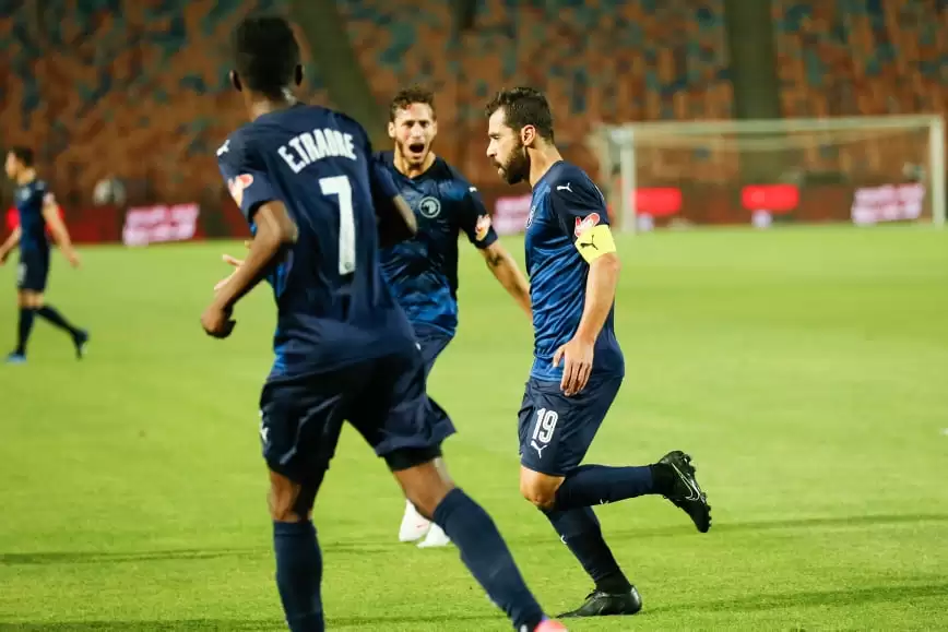 اخبار الزمالك - الأهلي يشعل فتيل الأزمة بين عبد الله السعيد وبيراميدز ويتخلى عن كهربا مجددًا .. كوكو يقترب من تدريب منتخب مصر .. استقبال حار لمحمد صلاح في بانكوك