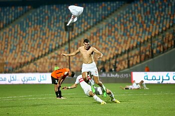 خاص.. فيريرا يتراجع عن ضم مهاجم جديد بسبب يوسف أسامة نبيه .. كشف حساب شوقي غريب أمام الزمالك في 6 مباريات سابقة 