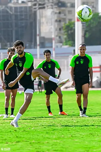 اخبار الزمالك -  محمود علاء يشارك  فى تدريب الزمالك اليوم وتأهيل شيكابالا والونش وشفاء الثلاثي قبل لقاء البنك الأهلي 