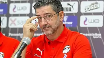 اخبار الزمالك - خاص .. وسطاء يتدخلون للصلح بين فتوح والزمالك والتكفل بالفرق المالي .. فيتوريا يوضح سبب ضم أحمد فتوح ومحمد صبحي للمنتخب 