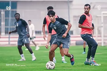 اخبار الزمالك - الزمالك يواجه توت عنخ امون والهلال الليبي قبل لقاء أبوسليم وتعرف على فرمان معتمد جمال وموعد مباراة مودرن فيوتشر في الجولة السابعة 