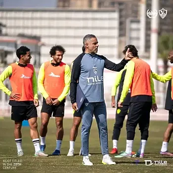 اخبار الزمالك - ممر شرفي وتأهيل حمدي .. مشاهد تخطف الأنظار في تدريب الزمالك على الدفاع الجوي