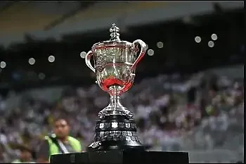 اخبار الزمالك - بطل جديد لأول مرة .. بيراميدز يواجه زد في نهائي كأس مصر     إبراهيم عادل يهاجم إدارة بيراميدز بسبب عرض خيتافي 