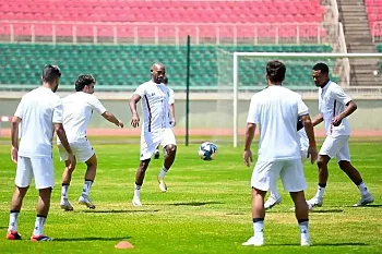 اخبار الزمالك - كوستا وندياي ينتظمان في تدريبات الزمالك وغياب عمر فرج .. تدريبات خاصة لصبحي وعواد يتدرب مع اللاعبين