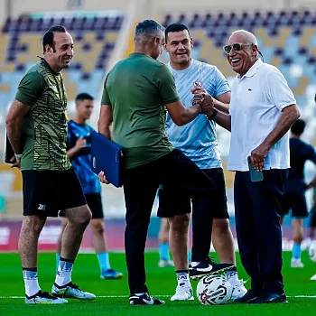 اخبار الزمالك - رسالة الإمارات..وصول حسين لبيب. جوميز يجتمع مع دونجا..فرمان برتغالي قبل مواجهة بيراميدز. تعليق عمر جابر  