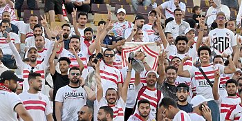 اخبار الزمالك - مشاهد من تأهل الزمالك لنهائي السوبر المصري. ترقيصة ناصر كوستا ....لقطة زيزو مع" النونة" وصدة عواد ورهان جوميز واعتذار أوباما ودموع مصطفى فتحى 