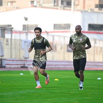 اخبار الزمالك - بالصور تدريب الزمالك اليوم. جوميز يكشف أخطاء ودية الشمس قبل  لقاء سموحة وتأهيل الثلاثي وتجهيز ناصر ماهر 